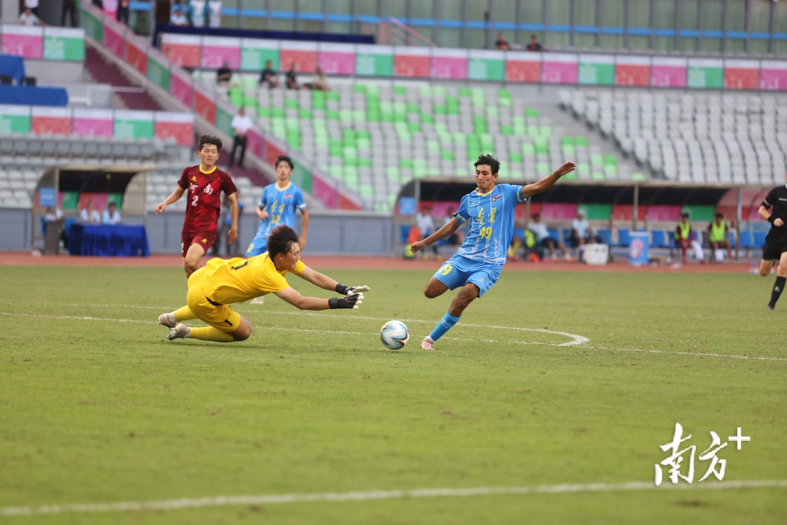 现给予肯定 现给予肯定