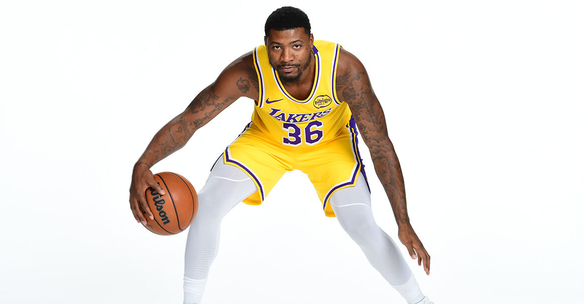 联盟里最近, 系中寻找自, 应新角色并 联盟里最近, 系中寻找自, 应新角色并